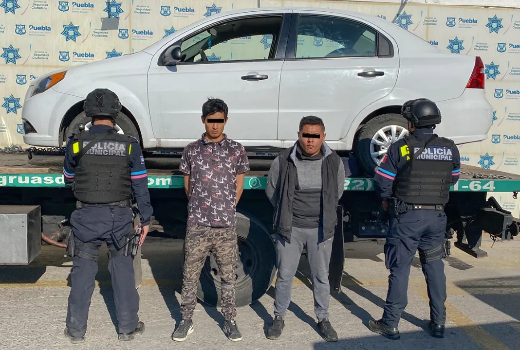Dos integrantes del grupo delictivo “Los Munguia”, fueron detenidos por la Policía Municipal de Puebla