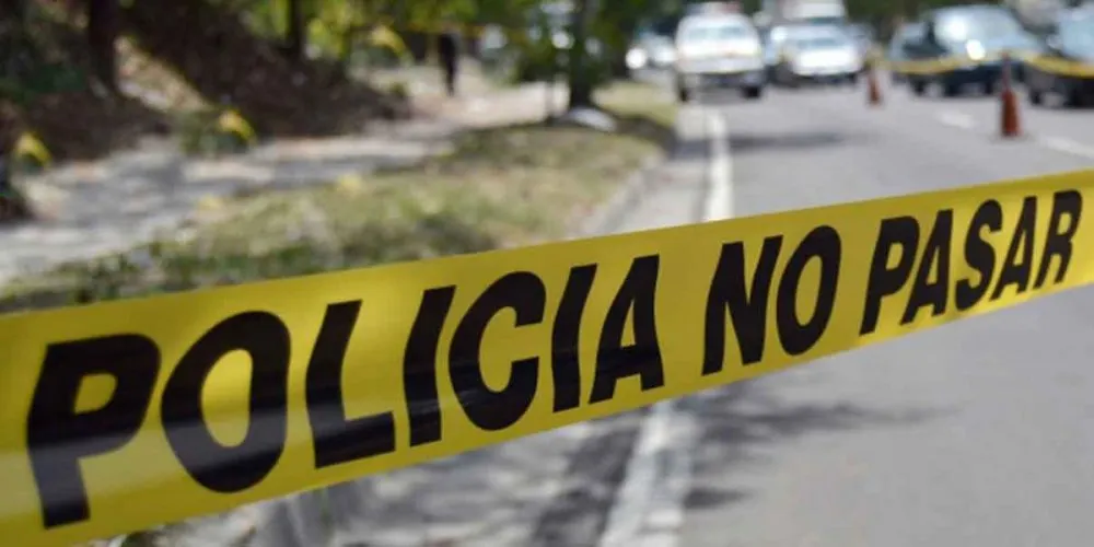 Encuentran cuerpo de mujer flotando en canal de riego en Tehuacán