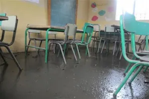 SEP suspendió clases en primaria de La Hacienda por inundación