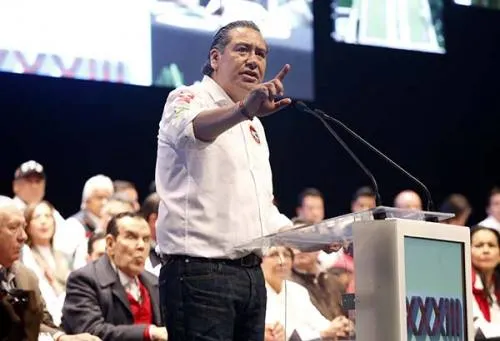 Collage prenavideño: Soto al senado; Karina busca San Lázaro Armenta aún sueña con casa Puebla
