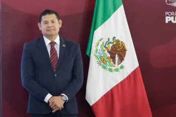 Armenta anuncia ajustes en la administración estatal para evitar duplicidad de funciones
