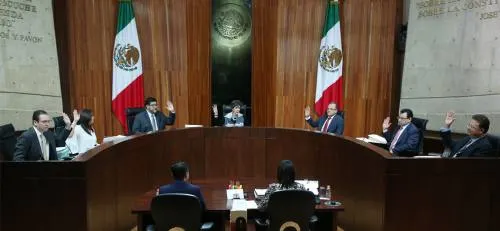 Magistrados del TEEP y Consejeros del IEE no pueden comparecer  hasta que se resuelva impugnación