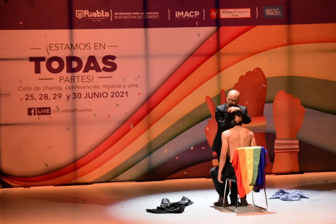 Celebra Ayuntamiento actividades artísticas a favor del reconocimiento de la diversidad sexual