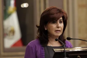 Rinde Paty Leal informe de actividades; destaca bases para crecimiento de Puebla