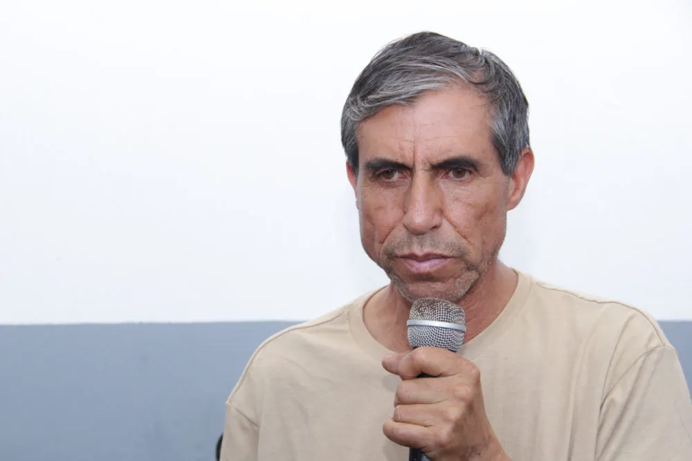 Renato Romero queda en libertad y denuncia abuso policial durante su detención
