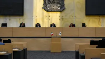 Recibe Congreso de Puebla iniciativa para prohibir la reelección y nepotismo electoral