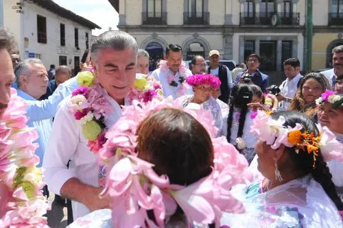 Tony Gali garantiza igualdad para los pueblos indígenas