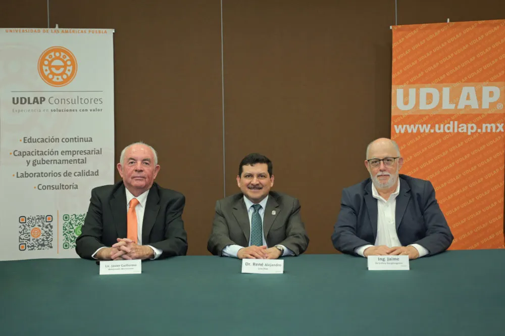 La UDLAP firma convenio con SoluPint
