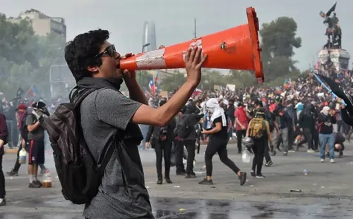Sismo de magnitud 6.3 sacude zona central de Chile durante protestas