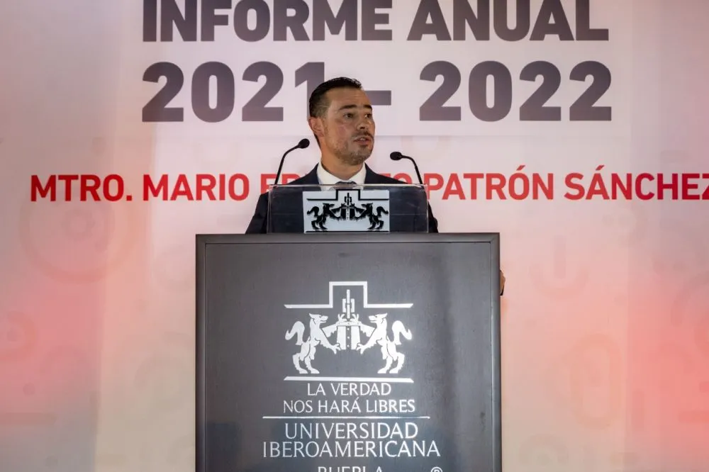 Tercer informe del rector Ibero Puebla