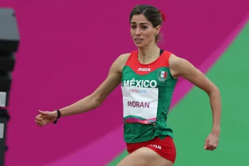 Paola Morán se lleva la plata en 400 metros planos