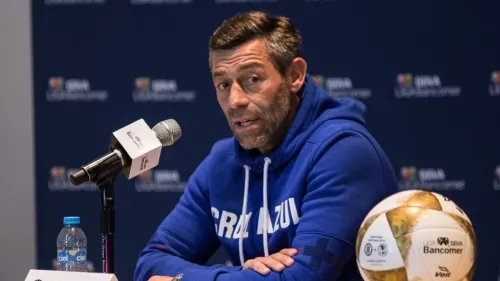 Cruz Azul despide al director técnico Pedro Caixinha