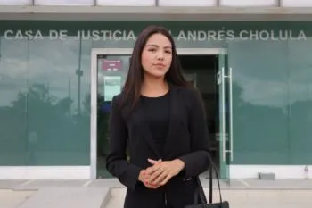 September Vélez recupera la custodia de sus hijos; vinculan a proceso y dictan prisión preventiva al médico Armando S.