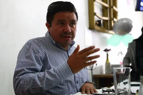 Sin pruebas Cotoñeto Carmona acusa a Riestra de operar afiliación masiva al PRD