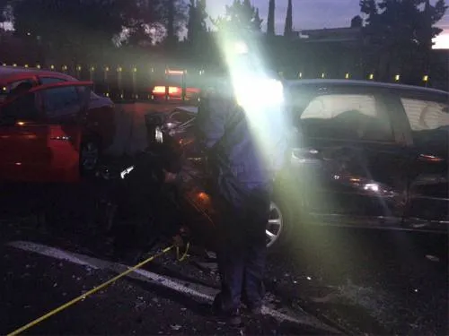 Mueren 2 en carambola entre 8 vehículos, en la México-Pachuca