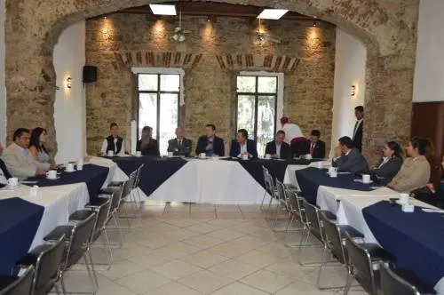 SSP se reúne con empresarios de hoteles y moteles
