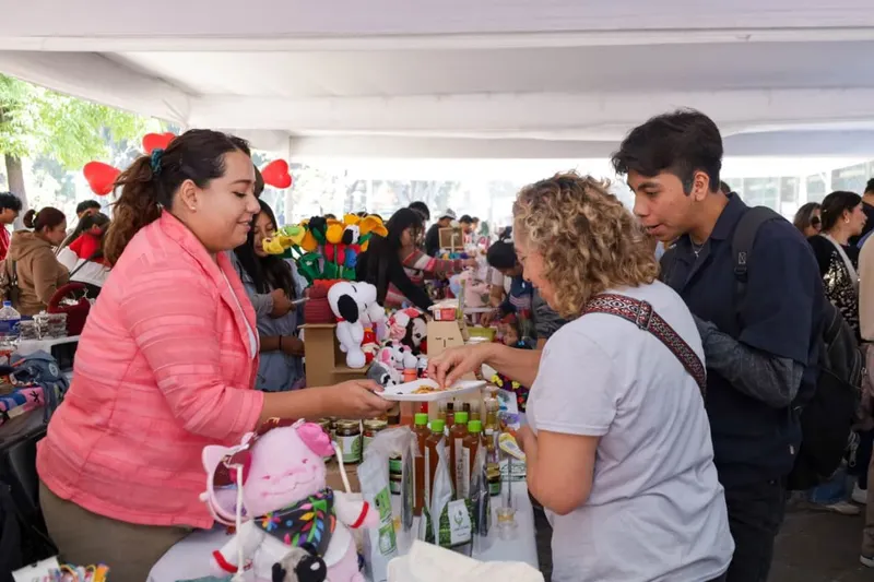 ayto-pue-ijmp-mercadito-juventudes