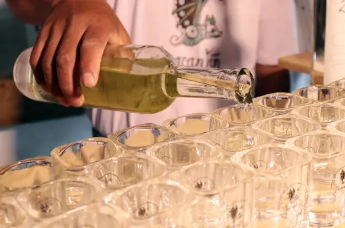 Rescata SDR tradición mezcalera en Puebla
