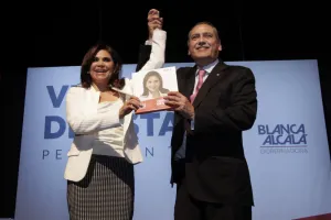 Ante Beltrones presenta Blanca Alcalá su Visión de Estado