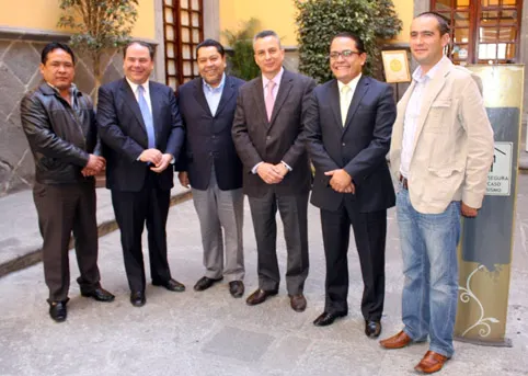 Diputados se reúnen con Carrancá previo a su comparecencia