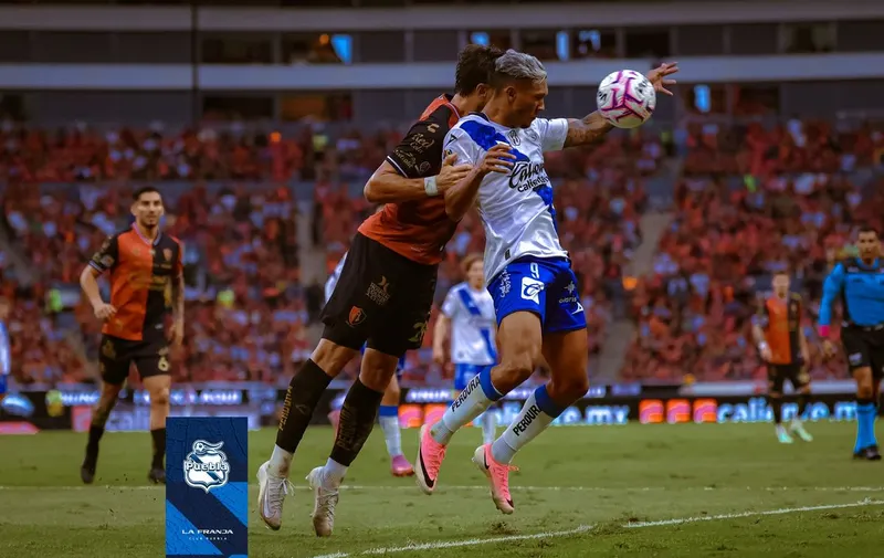 Club Puebla deja escapar la ventaja ante el Atlas, pierde 4-3 y se aleja de la Liguilla