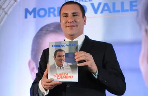 RMV colocó mil espectaculares en el país y quedó como el cuarto peor aspirante presidencial