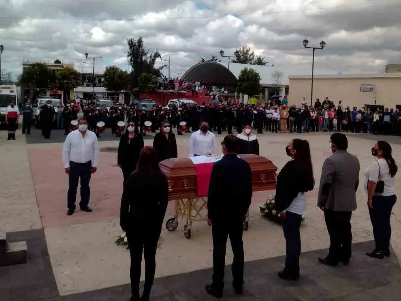 Sepultan a alcalde asesinado en Hidalgo