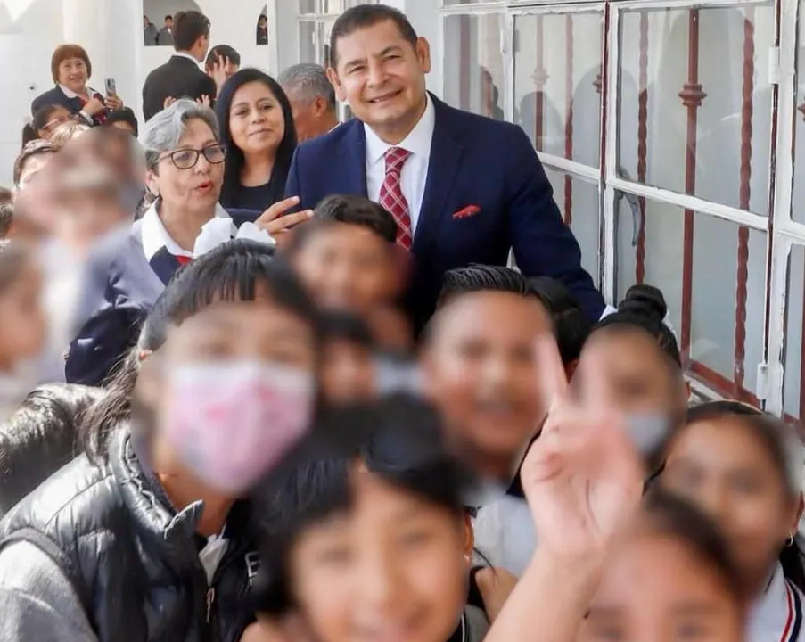 Alejandro Armenta, gobernador de Puebla
