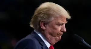 El muro fronterizo se está diseñando ahora mismo: Trump