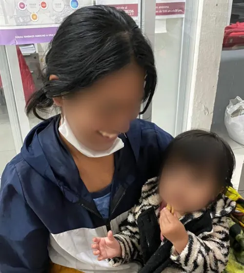 Fiscalía Puebla recuperó a una niña despojada de su madre