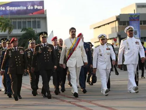 EU impone sanciones a 13 colaboradores de Nicolás Maduro