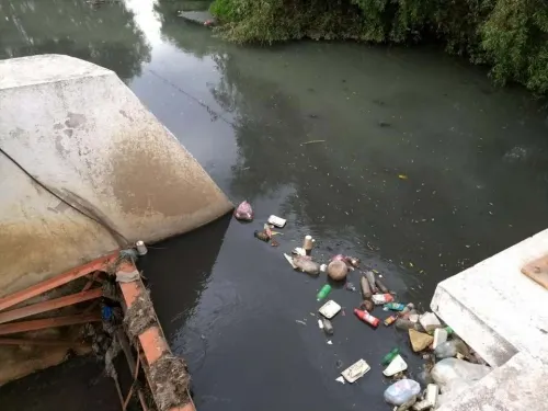 La pestilente transa de 100 mdp con agua de caño del Morenovallismo
