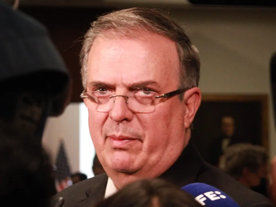 Suman a Héctor Laug a la campaña de Marcelo Ebrard