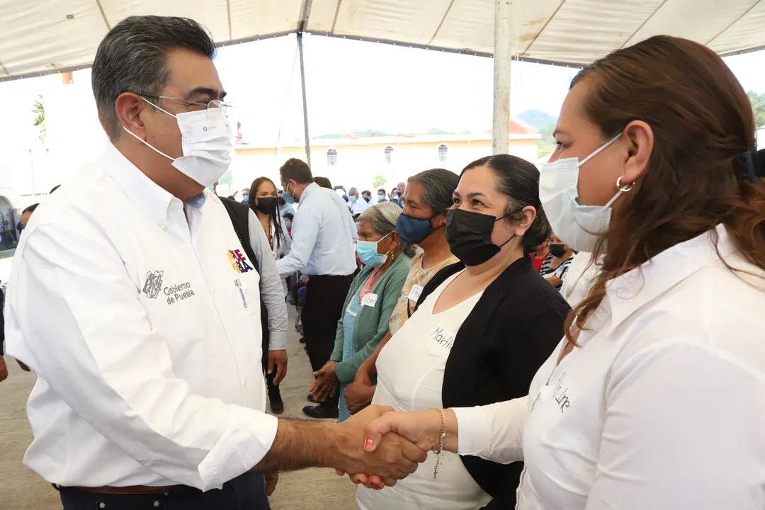 Cuenta Puebla con una clase política cercana, honrada y vocación de servicio: Céspedes Peregrina