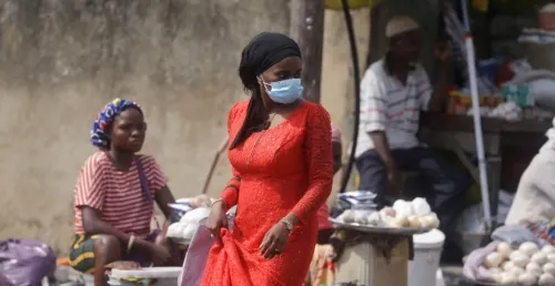 Detectan posible nueva variante de la Covid-19 en Nigeria