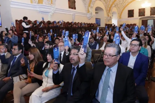 Universitarios saldrían a las calles para defender autonomía de la BUAP