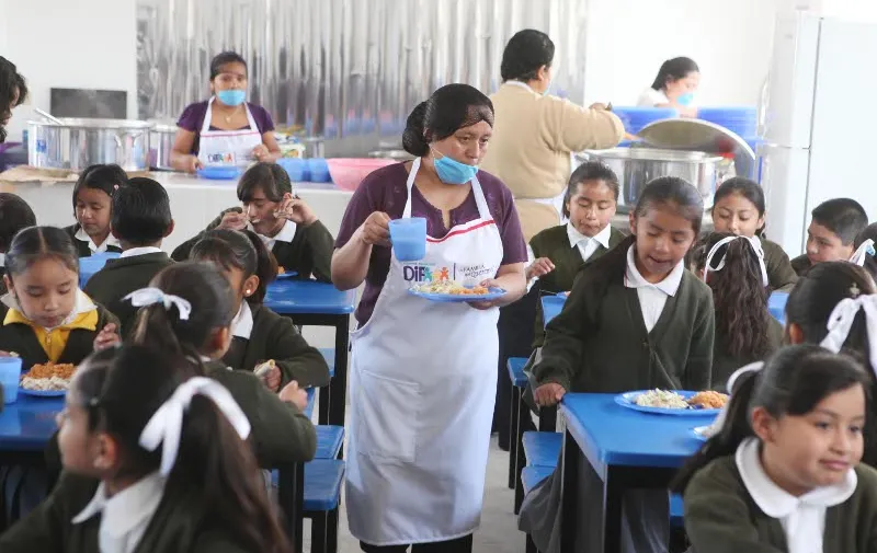 Escuelas primaria ”Emiliano Zapata” y ”Tierra y Libertad” cuentan con un desayunador dignificado