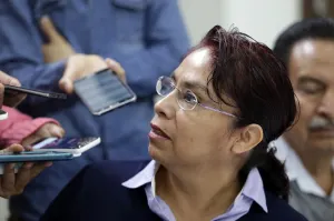 Impugnará líder del PRD en Puebla si le imponen delegado especial