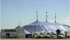 Cae de seis metros acróbata del Circo Hermanos Vázquez