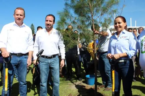 Se realizó la reforestación urbana más grande en la historia de Puebla