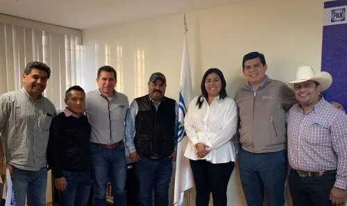 En Gobiernos municipales y CDE, coordinados para garantizar buenos gobiernos a los poblanos
