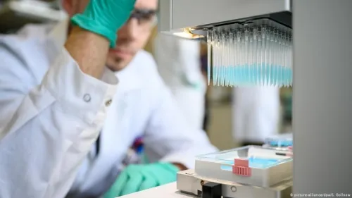 China autoriza que vacuna contra coronavirus sea sometida en Wuhan a pruebas en humanos