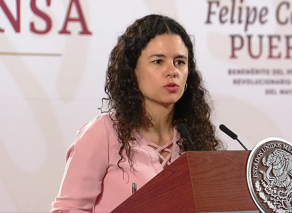 Luisa María Alcalde