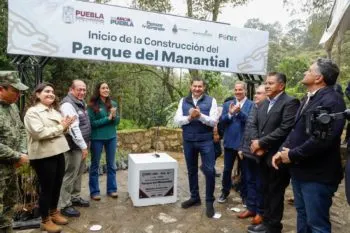Gobierno estatal inicia proyecto de construcción del Parque del Manantial en Huauchinango
