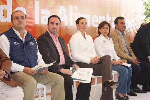 Desnutrición es primera causa de muerte en niños: Martha Érika Alonso