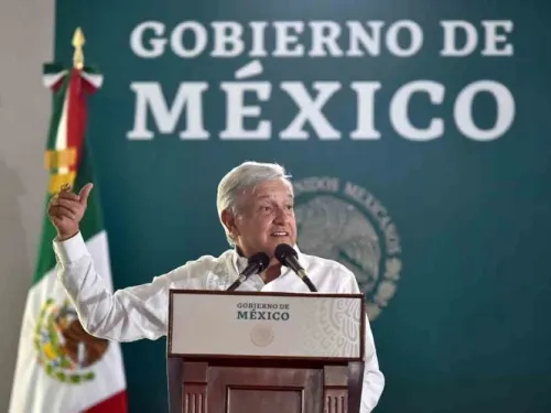 Rescatar a Pemex y a CFE, es rescatar a México: López Obrador