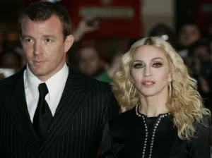 Madonna cierra querella en Londres por custodia de Rocco