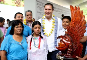 Fortalecen infraestructura educativa y de servicios básicos en Huehuetla
