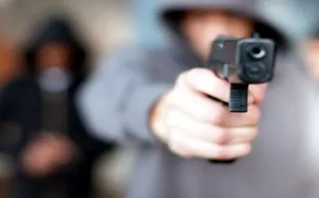 Balean a empleado de Elektra en asalto en Texmelucan