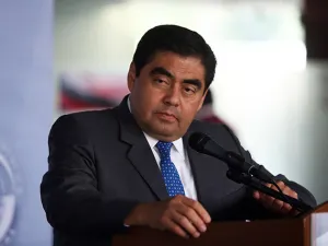 Libertad de expresión y democracia, ejes de transformación en política mexicana: Barbosa